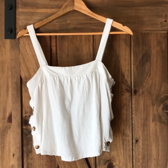 SOLD- Linen tank top - Picture 5 of 8